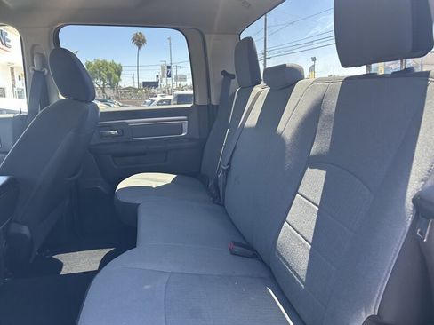Used 2021 RAM 1500 Classic SLT RWD image 35
