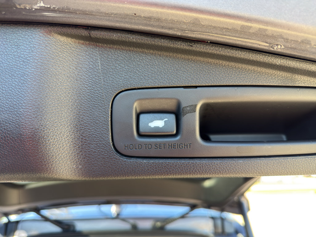 Used 2020 Honda CR-V Touring image 17