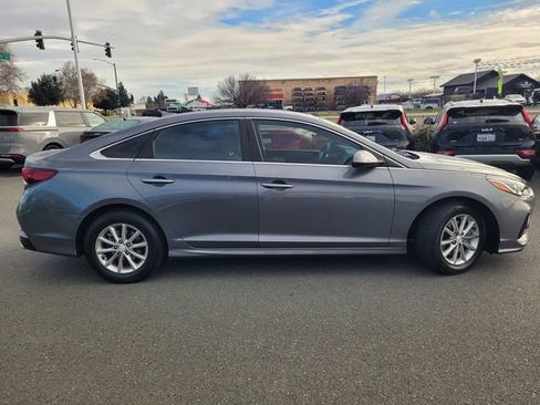 Used 2019 Hyundai Sonata SE image 3