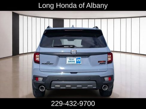 Used 2022 Honda Passport TrailSport image 7