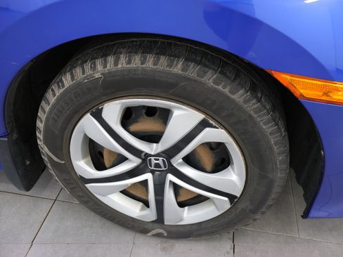 Used 2017 Honda Civic LX image 3