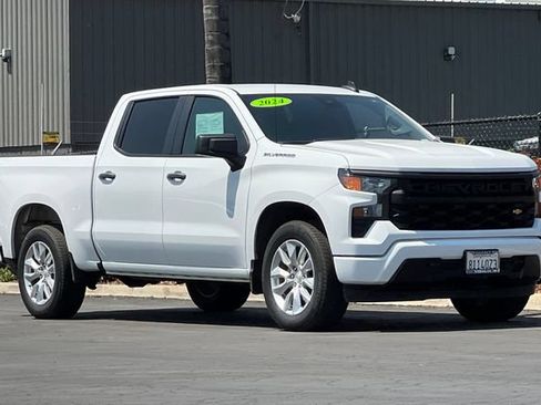 Used 2024 Chevrolet Silverado 1500 Custom RWD image 2