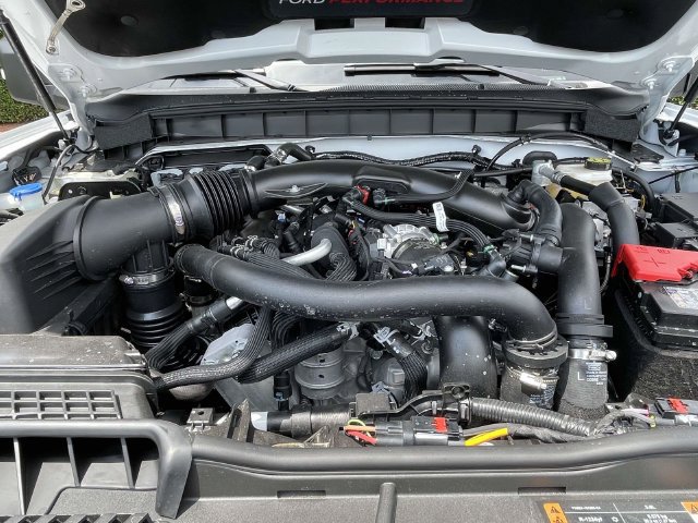 New 2026 Ford Bronco Raptor w/ Interior Carbon Fiber Pack AWD/4WD image 7