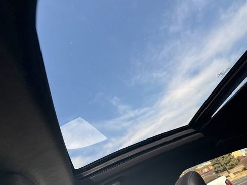 Used 2016 Lincoln MKX Reserve w/ Driver Assistance Package image 10