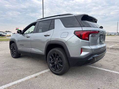 New 2027 GMC Terrain Elevation w/ Elevation Premium Package AWD/4WD image 4