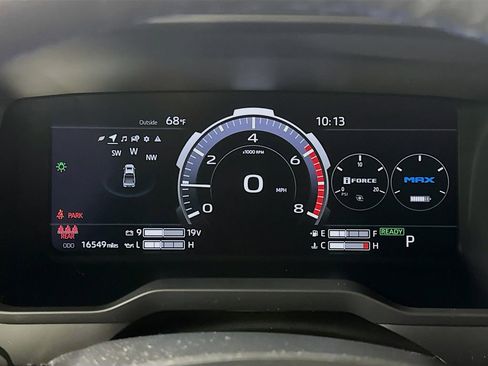 Used 2024 Toyota Tundra Platinum image 14