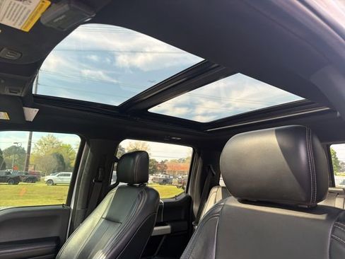 Used 2019 Ford F150 Lariat image 29