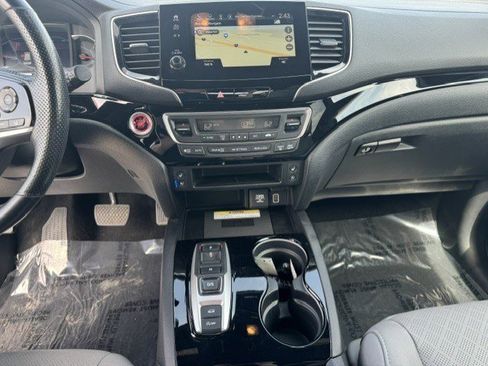 Used 2021 Honda Passport Elite image 18