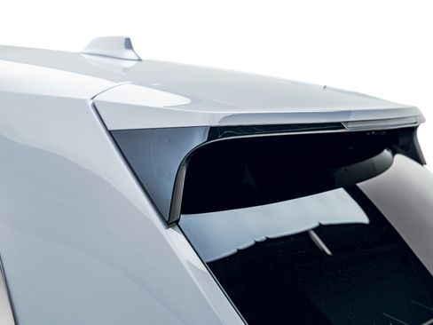 Used 2026 Rolls-Royce Cullinan AWD/4WD image 30