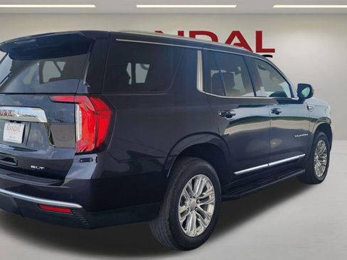 Used 2023 GMC Yukon SLT AWD/4WD image 6