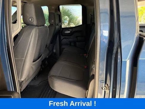 Used 2019 Chevrolet Silverado 1500 LT w/ Trailering Package RWD image 3