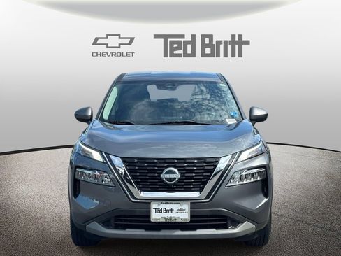 Used 2023 Nissan Rogue SV AWD/4WD image 2