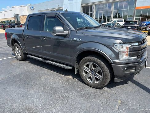 Used 2019 Ford F150 Lariat w/ Equipment Group 502A Luxury AWD/4WD image 4