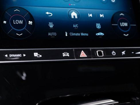 New 2026 Mercedes-Benz CLE 300 4MATIC Coupe image 21