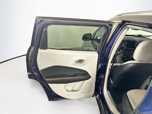 Used 2021 Jeep Compass Limited w/ Elite Exterior Group image 26