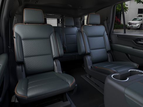 New 2026 GMC Yukon AT4 w/ AT4 Premium Package AWD/4WD image 19
