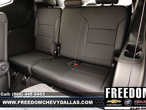 Used 2025 Buick Enclave Preferred image 11