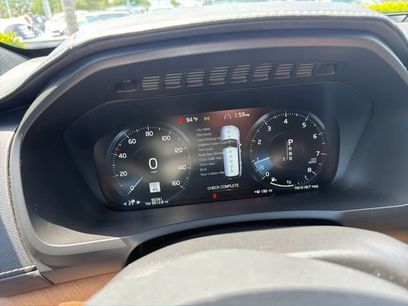 Used 2018 Volvo XC90 T6 Inscription w/ Luxury Package