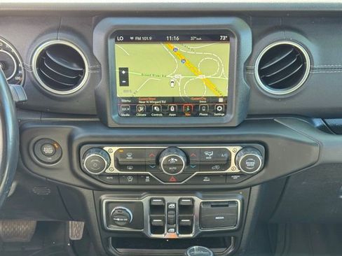 Used 2022 Jeep Gladiator Overland w/ Popular Equipment Package image 12