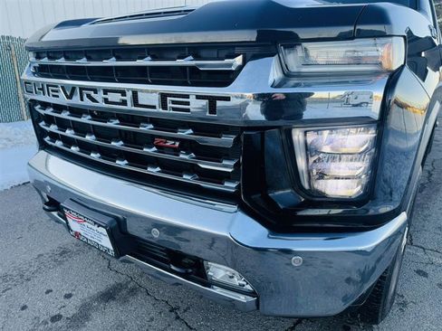 Used 2020 Chevrolet Silverado 2500 LTZ w/ LTZ Texas Edition image 10