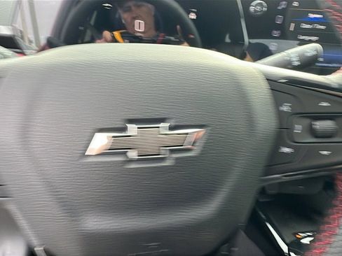 New 2026 Chevrolet Trax RS w/ Sunroof Package image 22