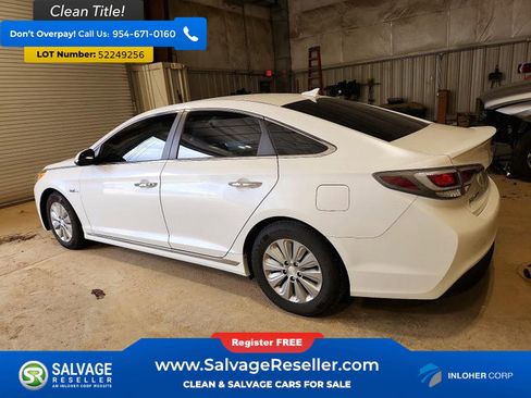 Used 2016 Hyundai Sonata SE FWD image 3