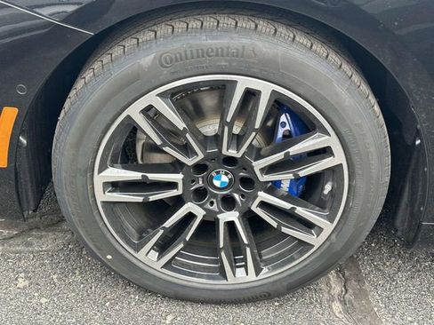 New 2026 BMW 530i xDrive w/ M Sport Package AWD/4WD image 7