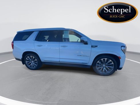 Certified 2021 GMC Yukon Denali w/ Denali Ultimate Package image 9