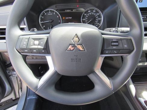 New 2026 Mitsubishi Outlander ES FWD image 27