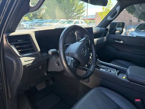 Certified 2024 Lexus GX 550 w/ Accessory Package (2T) AWD/4WD image 30