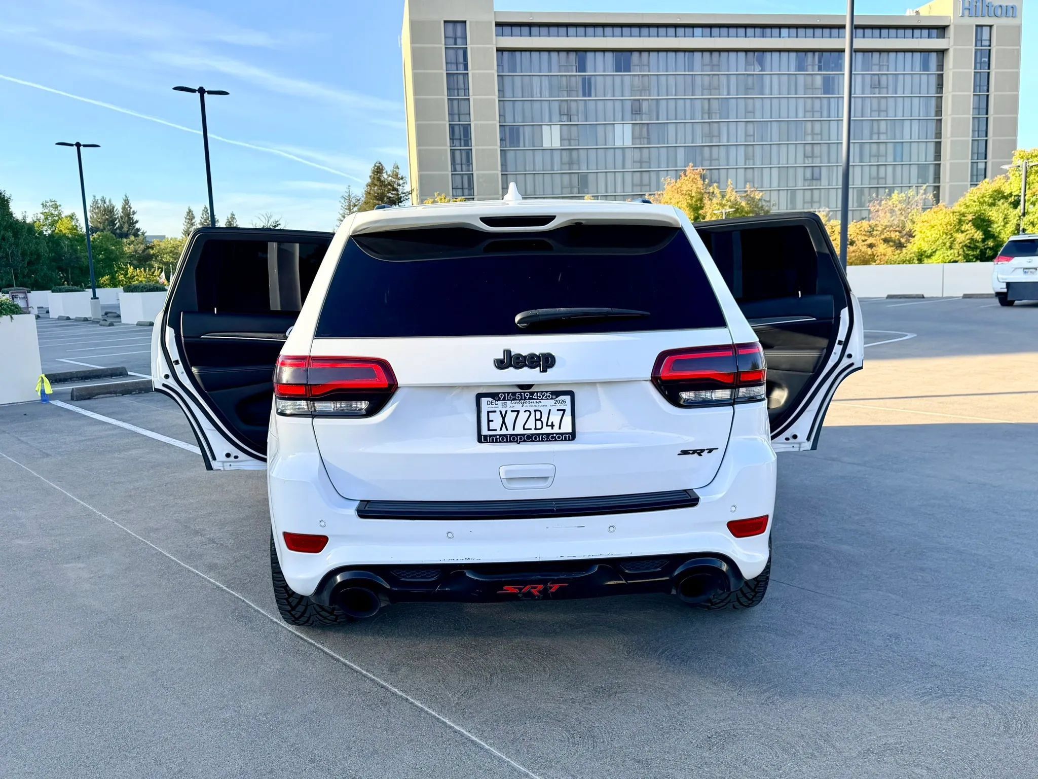 Used 2014 Jeep Grand Cherokee SRT w/ Trailer Tow Group IV AWD/4WD image 57