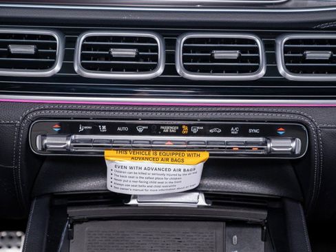 New 2026 Mercedes-Benz GLE 580 4MATIC image 20