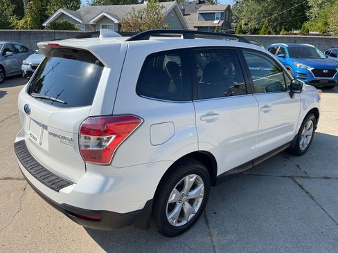 Used 2016 Subaru Forester 2.5i Limited image 5