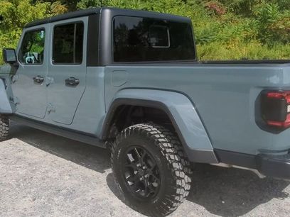 New 2025 Jeep Gladiator Willys