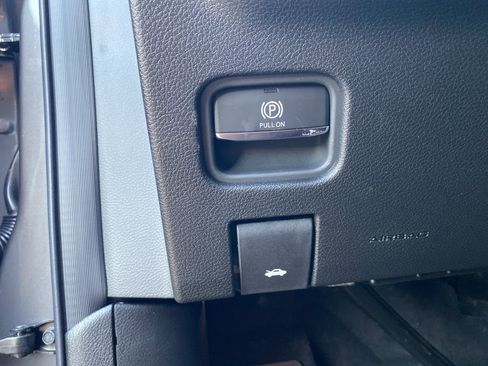 New 2025 Jeep Grand Cherokee Limited image 15