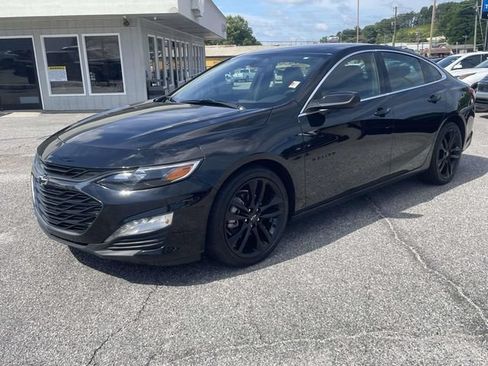 Used 2022 Chevrolet Malibu LT w/ Midnight Edition FWD image 9