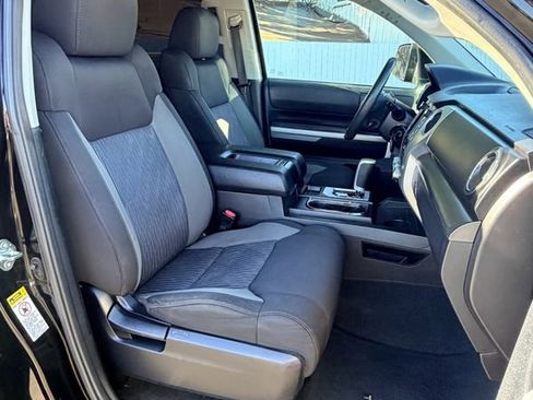 Used 2015 Toyota Tundra SR5 w/ TRD Off Road Package AWD/4WD image 17