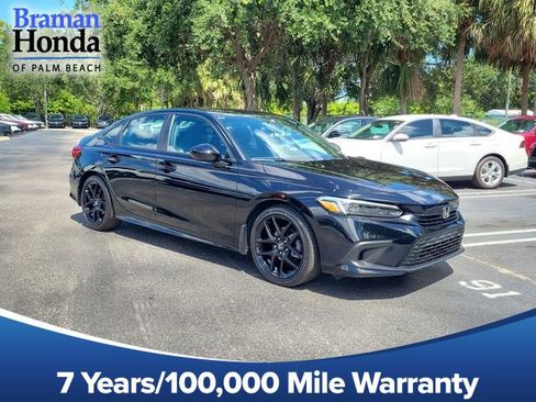 Used 2023 Honda Civic Sport image 1