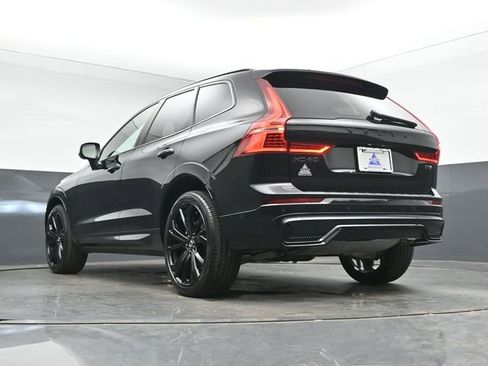 Used 2024 Volvo XC60 B5 Ultimate w/ Protection Package Premier AWD/4WD image 44