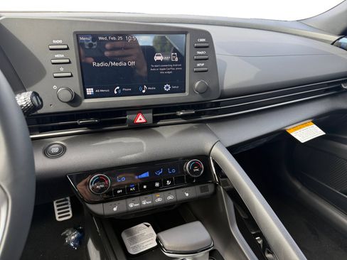 New 2026 Hyundai Elantra SEL Sport Premium image 12