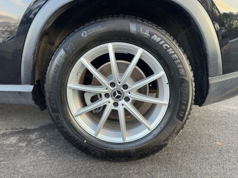 Used 2025 Mercedes-Benz GLE 350 4MATIC image 29