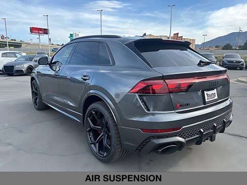 New 2026 Audi RS Q8 performance AWD/4WD image 5
