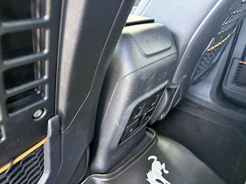 Used 2023 Ford Bronco Badlands AWD/4WD image 17