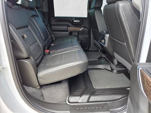 Used 2022 GMC Sierra 2500 Denali AWD/4WD image 19