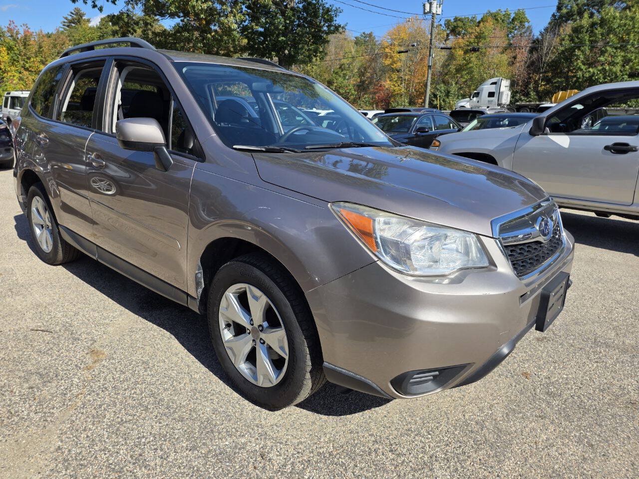 Used 2014 Subaru Forester 2.5i Premium w/ All-Weather Package AWD/4WD image 8