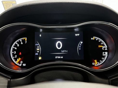 Certified 2022 Jeep Grand Cherokee Laredo E RWD image 12