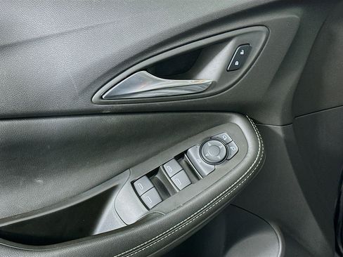 Used 2025 Buick Encore GX Preferred image 15