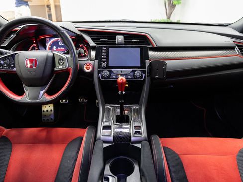 Used 2021 Honda Civic Type R image 5