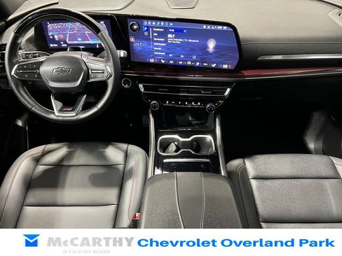 Used 2025 Chevrolet Traverse Z71 w/ Enhanced Driving Package AWD/4WD image 25