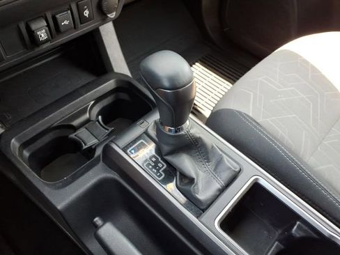Used 2023 Toyota Tacoma TRD Off-Road AWD/4WD image 19